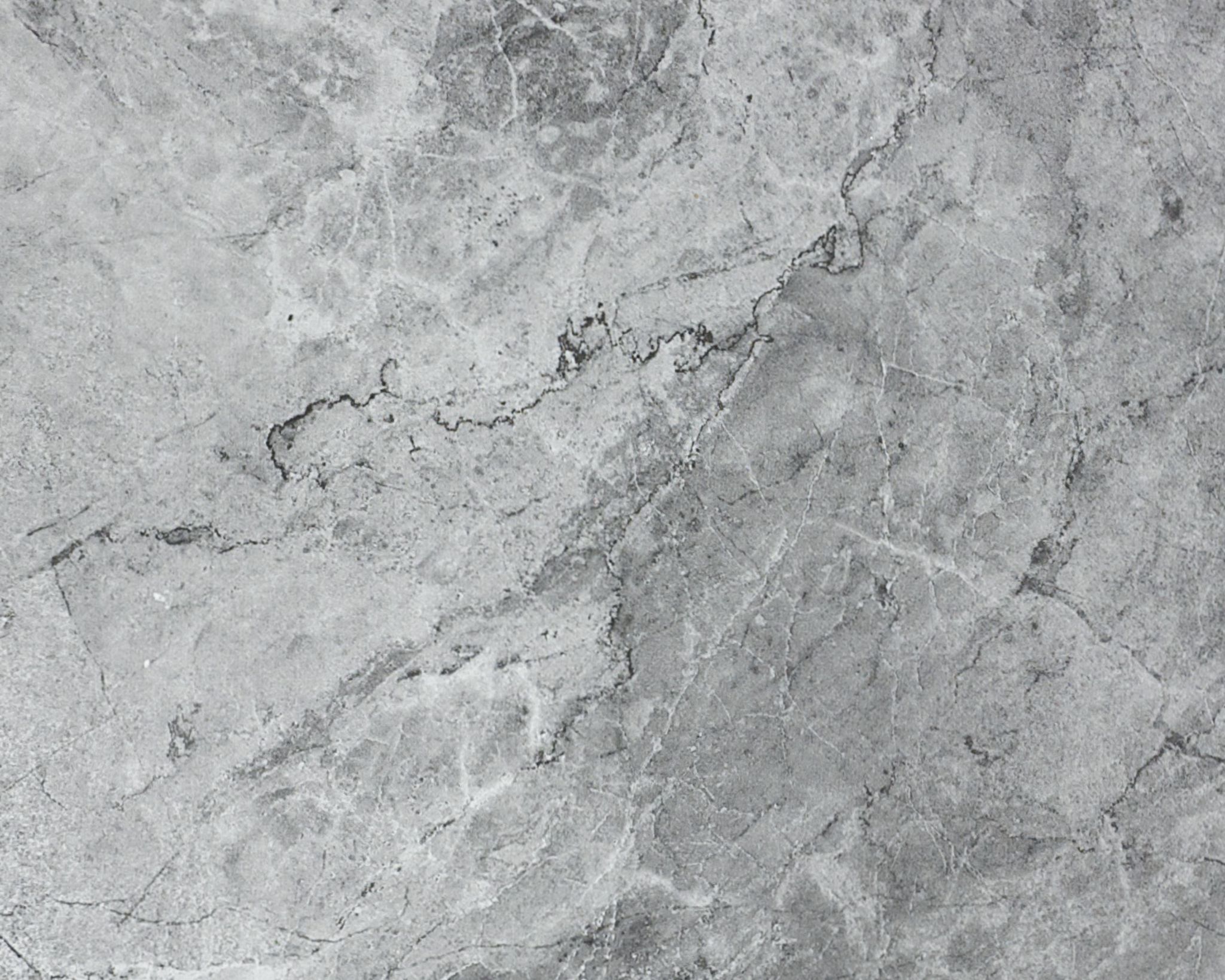 Malena 8x10 Carbon Gloss | North Hills Flooring