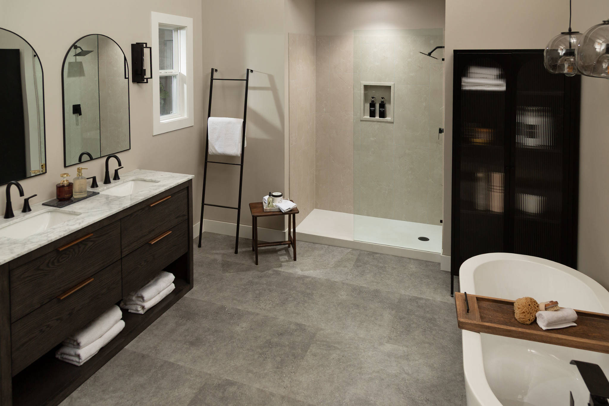 Vivid White 1 | North Hills Flooring
